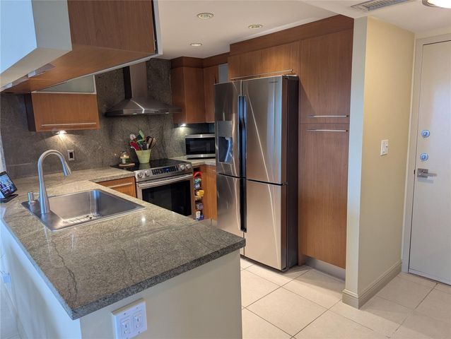 1800 N Andrews Avenue 10G, Fort Lauderdale, FL 33311