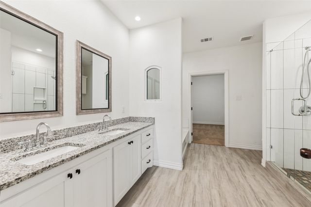 6797 Bridle Bit Trail, Fort Worth, TX 76135