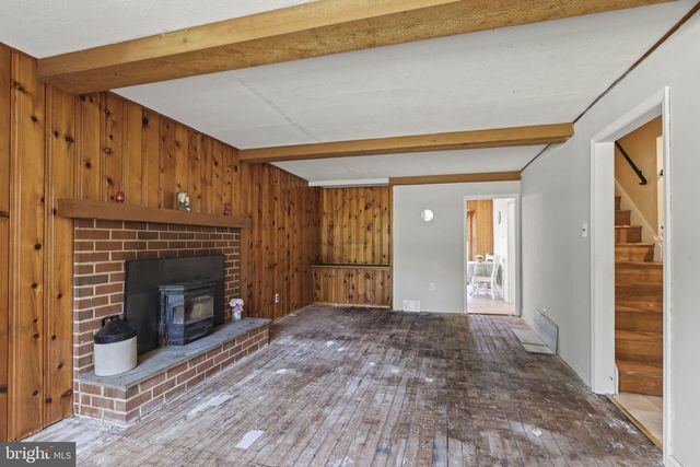 2029 E CEDARVILLE RD, Pottstown, PA 19465