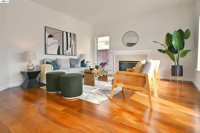 2966 Meridien Cir, Union City, CA 94587