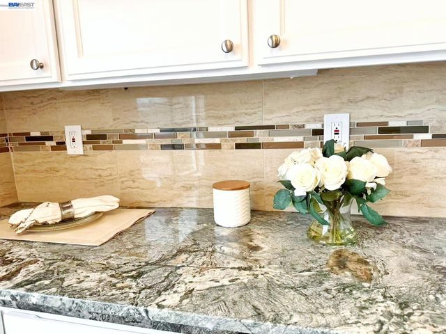 2966 Meridien Cir, Union City, CA 94587