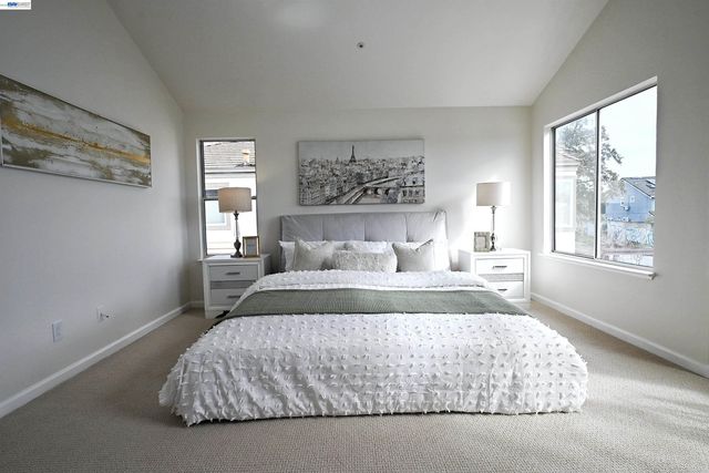 2966 Meridien Cir, Union City, CA 94587