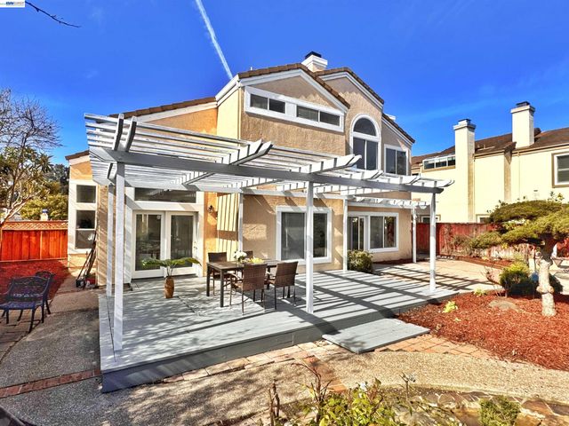 2966 Meridien Cir, Union City, CA 94587