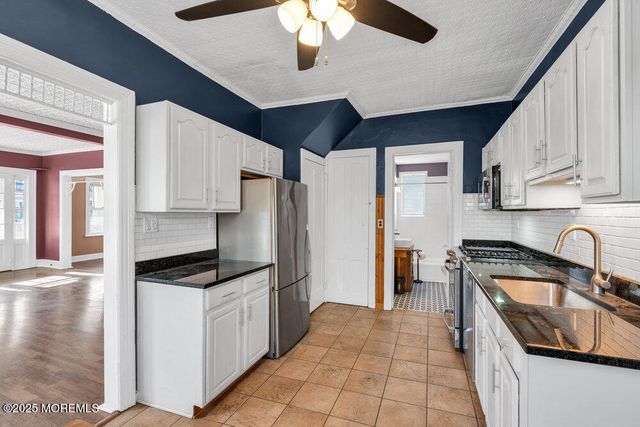 31 Embury Avenue, Ocean Grove, NJ 07756