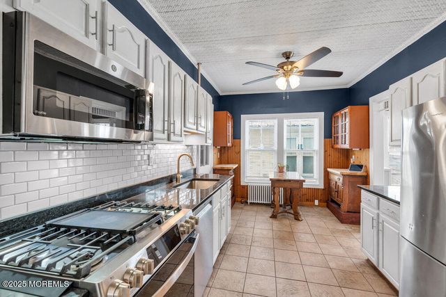 31 Embury Avenue, Ocean Grove, NJ 07756