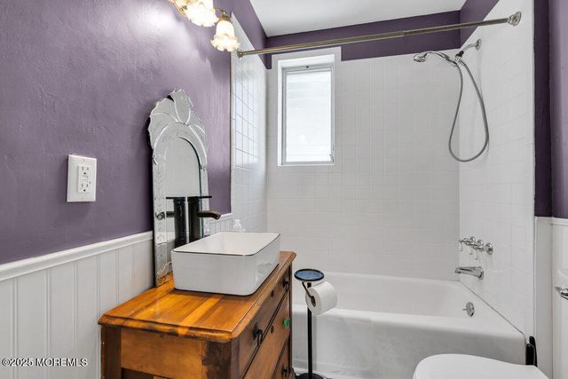 31 Embury Avenue, Ocean Grove, NJ 07756