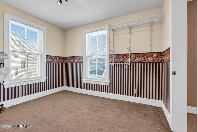 31 Embury Avenue, Ocean Grove, NJ 07756