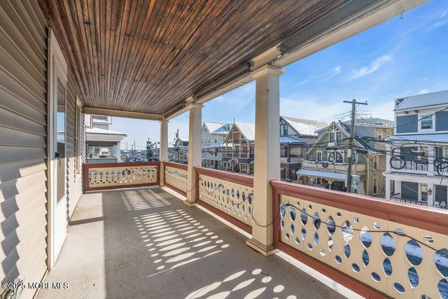 31 Embury Avenue, Ocean Grove, NJ 07756