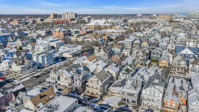 31 Embury Avenue, Ocean Grove, NJ 07756