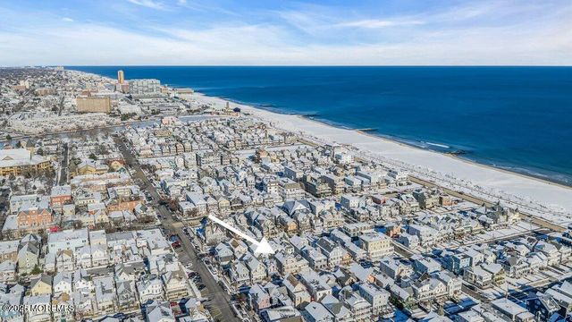31 Embury Avenue, Ocean Grove, NJ 07756