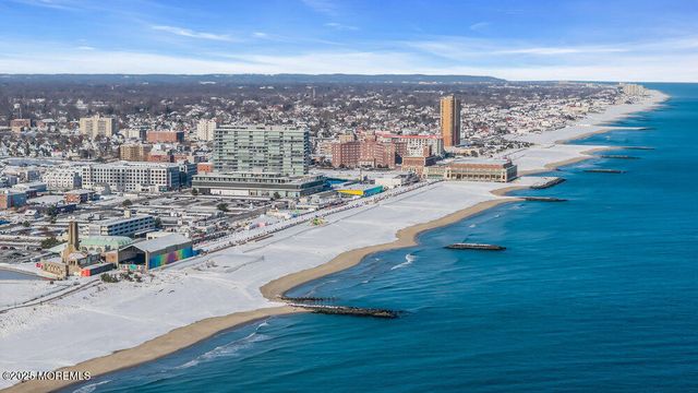 31 Embury Avenue, Ocean Grove, NJ 07756