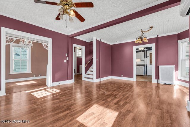 31 Embury Avenue, Ocean Grove, NJ 07756