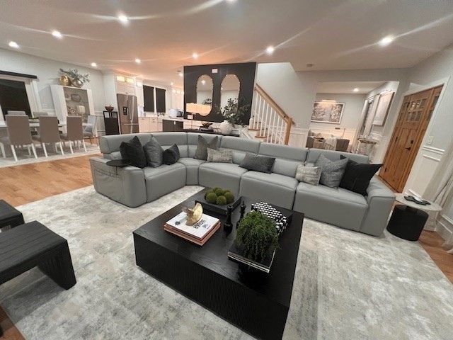 6 Rivendell Ln, Millis, MA 02054