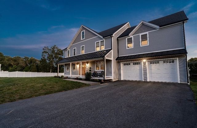 6 Rivendell Ln, Millis, MA 02054