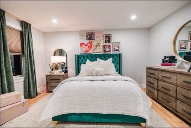 6 Rivendell Ln, Millis, MA 02054