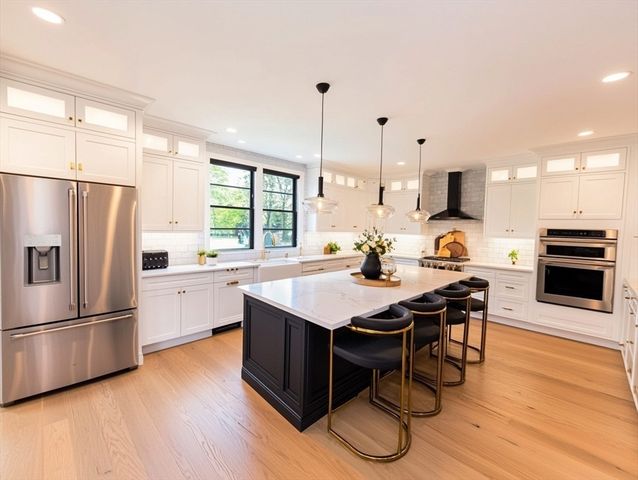 6 Rivendell Ln, Millis, MA 02054