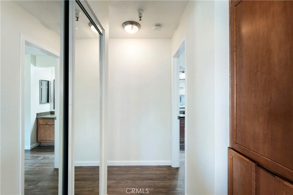 Image 12 of property listing at 615 Fredricks 104, Oceanside, CA 92058