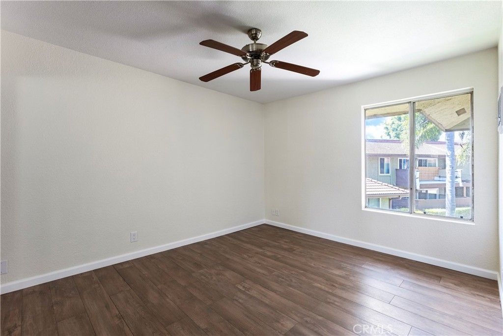 Image 15 of property listing at 615 Fredricks 104, Oceanside, CA 92058