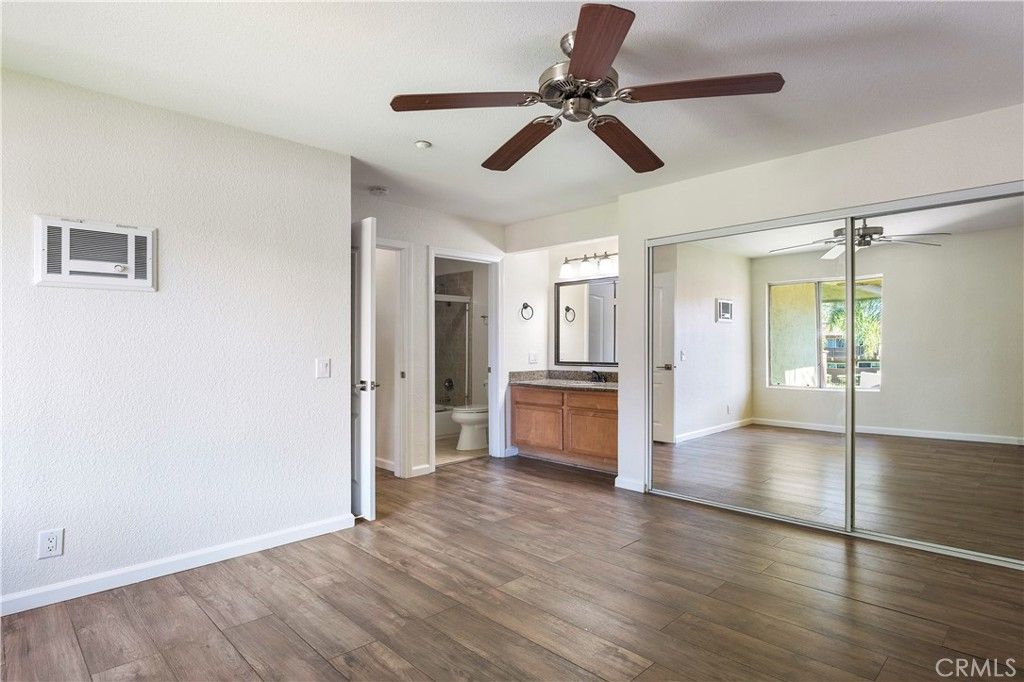 Image 16 of property listing at 615 Fredricks 104, Oceanside, CA 92058
