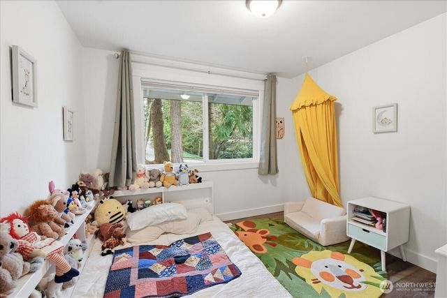 23018 35th Avenue W, Brier, WA 98036