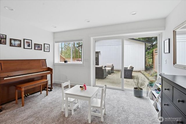 23018 35th Avenue W, Brier, WA 98036