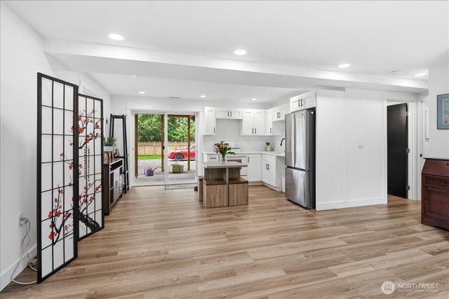 23018 35th Avenue W, Brier, WA 98036