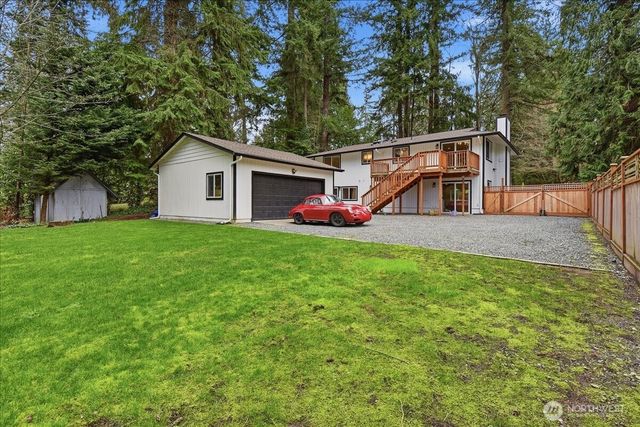 23018 35th Avenue W, Brier, WA 98036