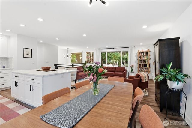 23018 35th Avenue W, Brier, WA 98036