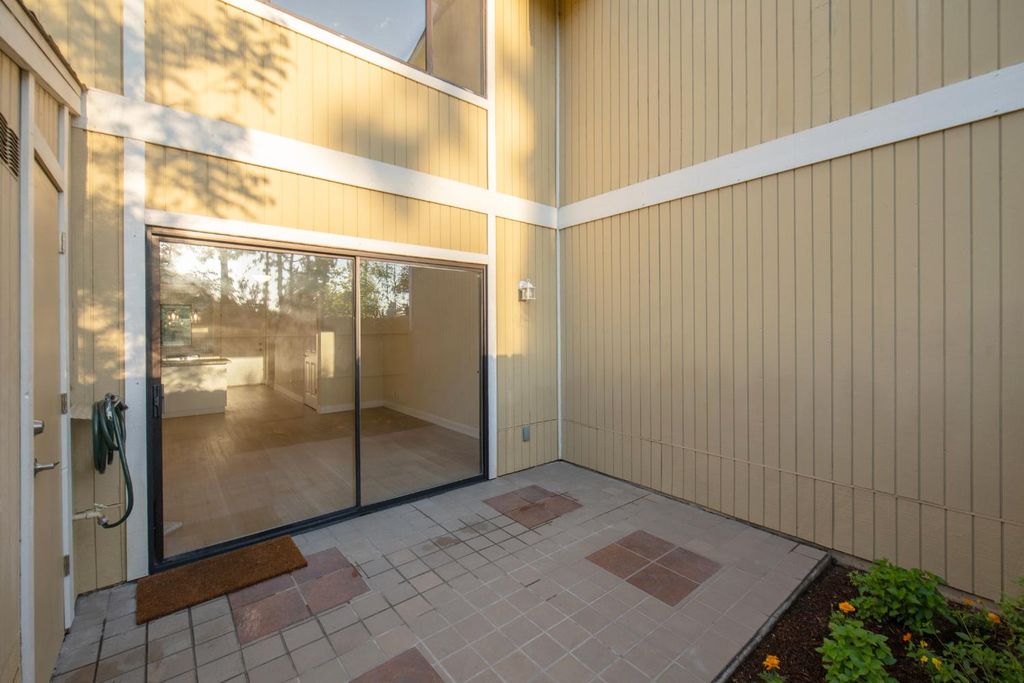 Image 9 of property listing at 4885 N Backer Avenue # 151, Fresno, CA 93726
