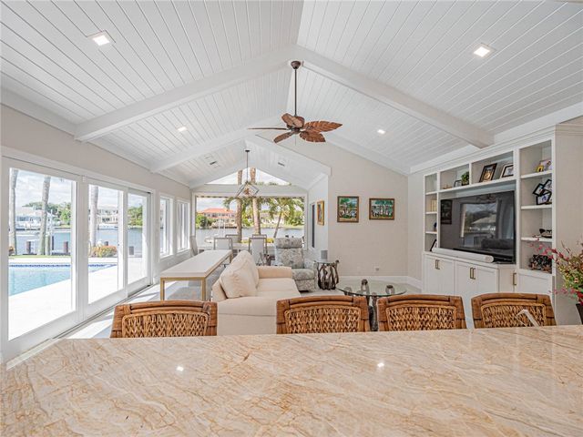 195 Spinnaker Drive, Vero Beach, FL 32963