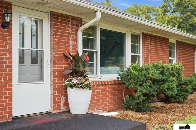 5600 L Street, Lincoln, NE 68510