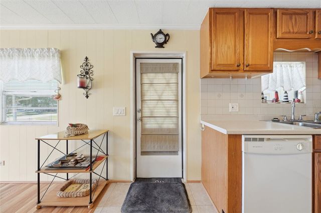 34117 HODGES ROAD, Leesburg, FL 34788