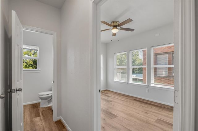 4313 Harrisburg Boulevard 5, Houston, TX 77003