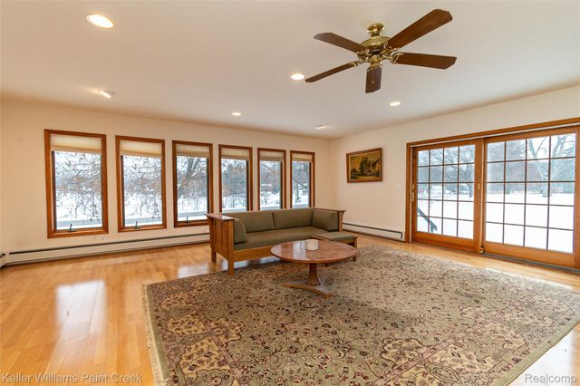 3510 W Orchard Drive, Lapeer, MI 48455