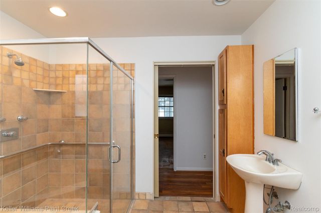 3510 W Orchard Drive, Lapeer, MI 48455