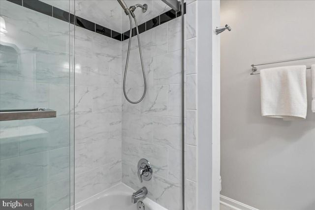 4743 SHADOW WOODS CT, Dumfries, VA 22025