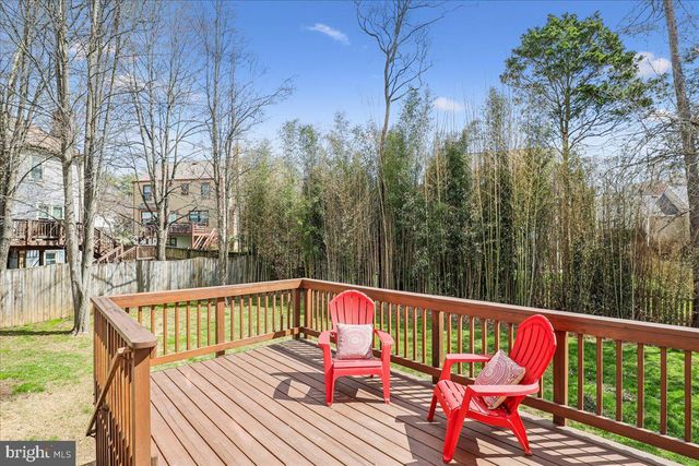 4743 SHADOW WOODS CT, Dumfries, VA 22025