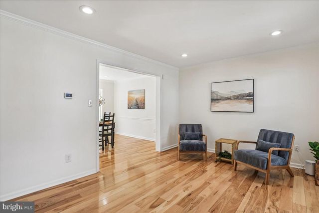 4743 SHADOW WOODS CT, Dumfries, VA 22025