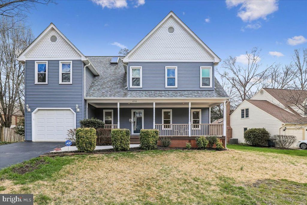 4743 SHADOW WOODS CT, Dumfries, VA 22025