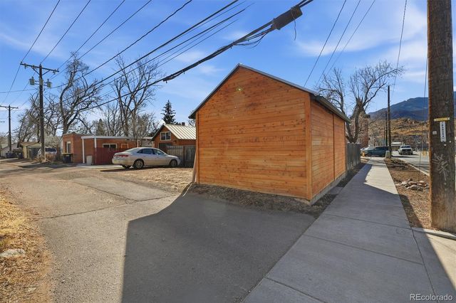 2930 W Pikes Peak Avenue, Colorado Springs, CO 80904