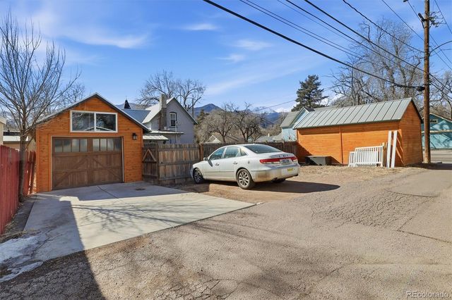 2930 W Pikes Peak Avenue, Colorado Springs, CO 80904