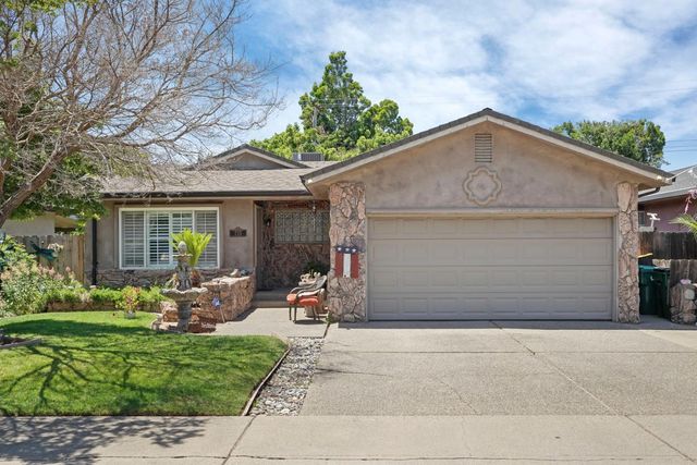 715 El Dorado Ave, Lodi, CA 95240