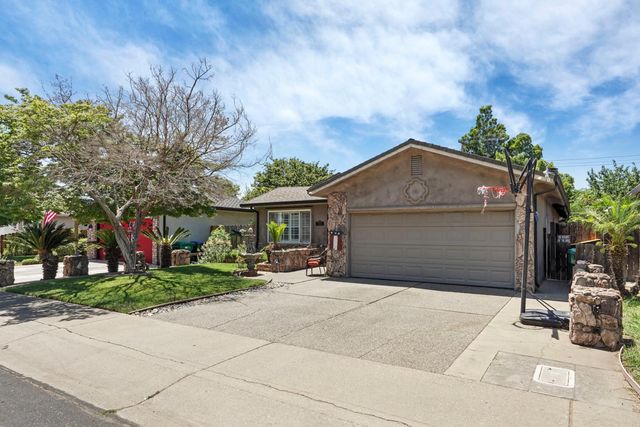 715 El Dorado Ave, Lodi, CA 95240