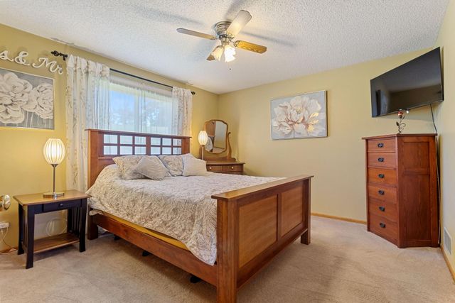 13063 Arrowhead Street NW, Coon Rapids, MN 55448
