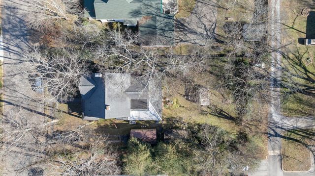 104 2nd Ave, Columbia, TN 38401