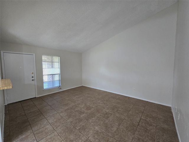 6206 Buffalo PASS A, Austin, TX 78745