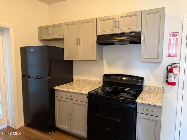346 Madison Avenue 3, Albany, NY 12210