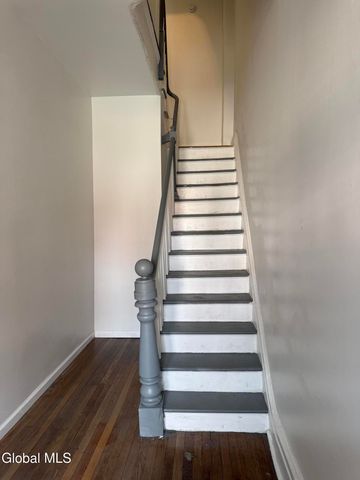 346 Madison Avenue 3, Albany, NY 12210