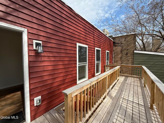 346 Madison Avenue 3, Albany, NY 12210