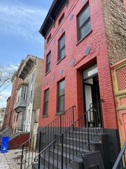 346 Madison Avenue 3, Albany, NY 12210